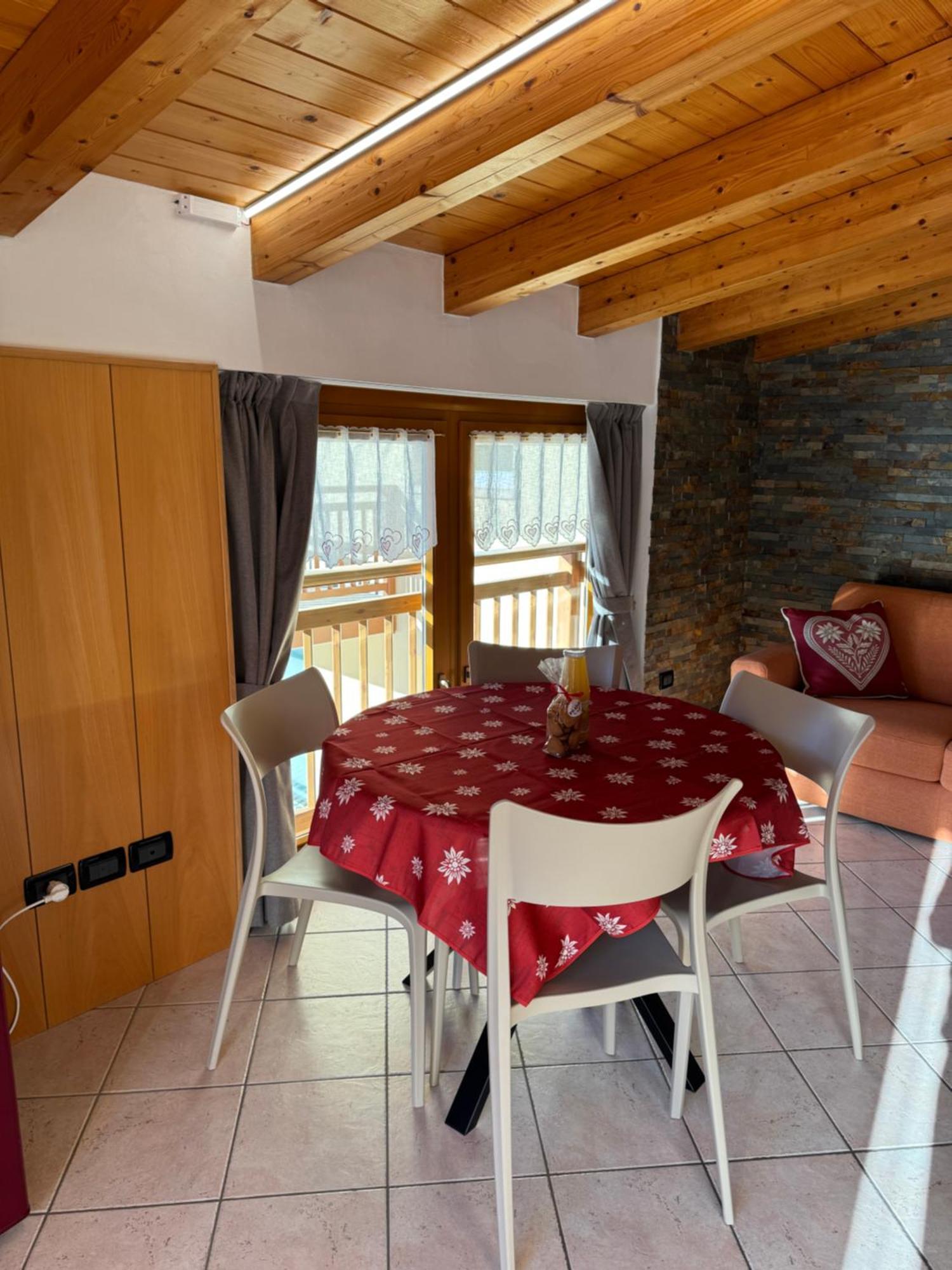 Bilocale Baciato Dal Sole Apartment อันดาโล ภายนอก รูปภาพ