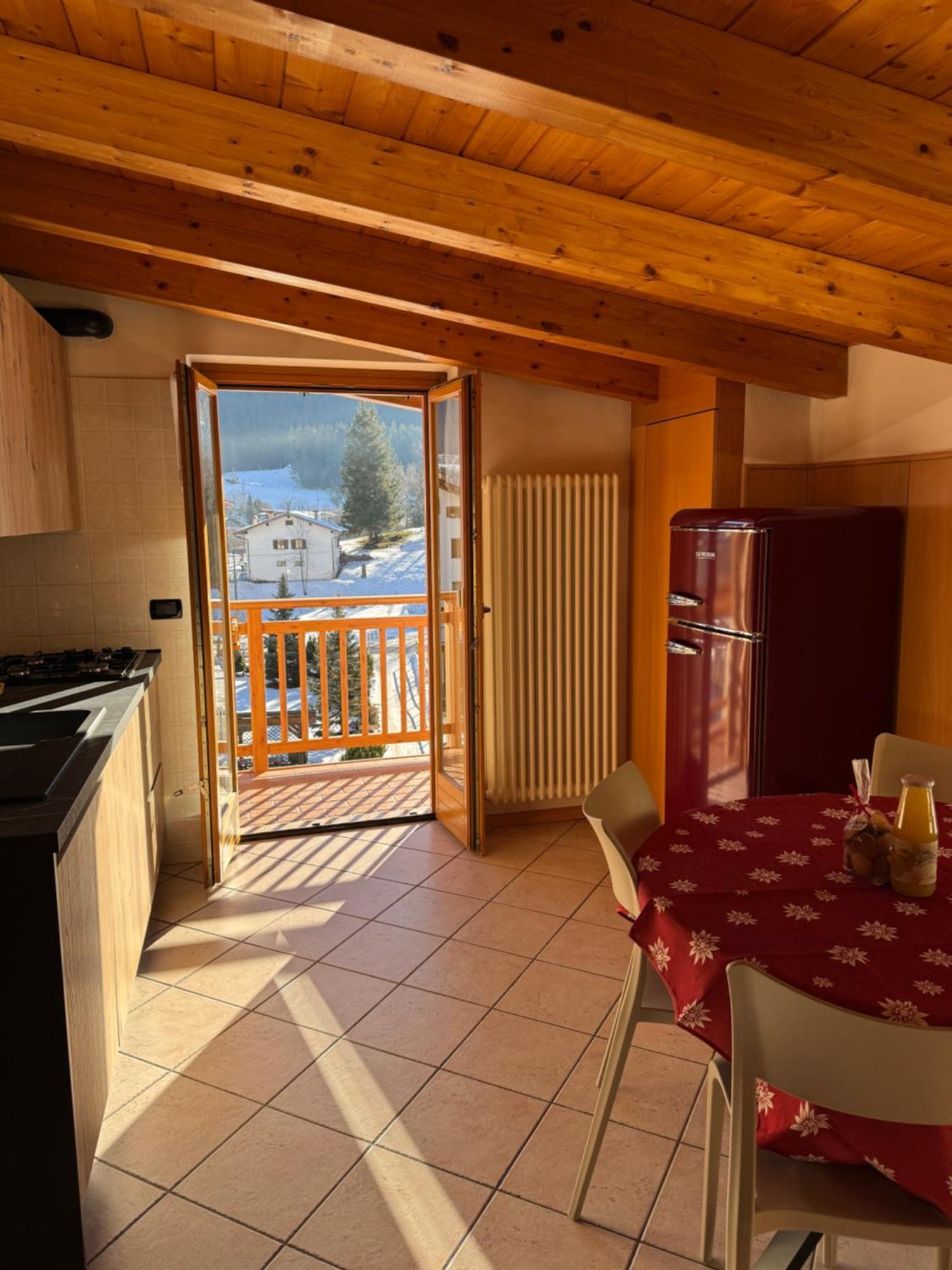 Bilocale Baciato Dal Sole Apartment อันดาโล ภายนอก รูปภาพ