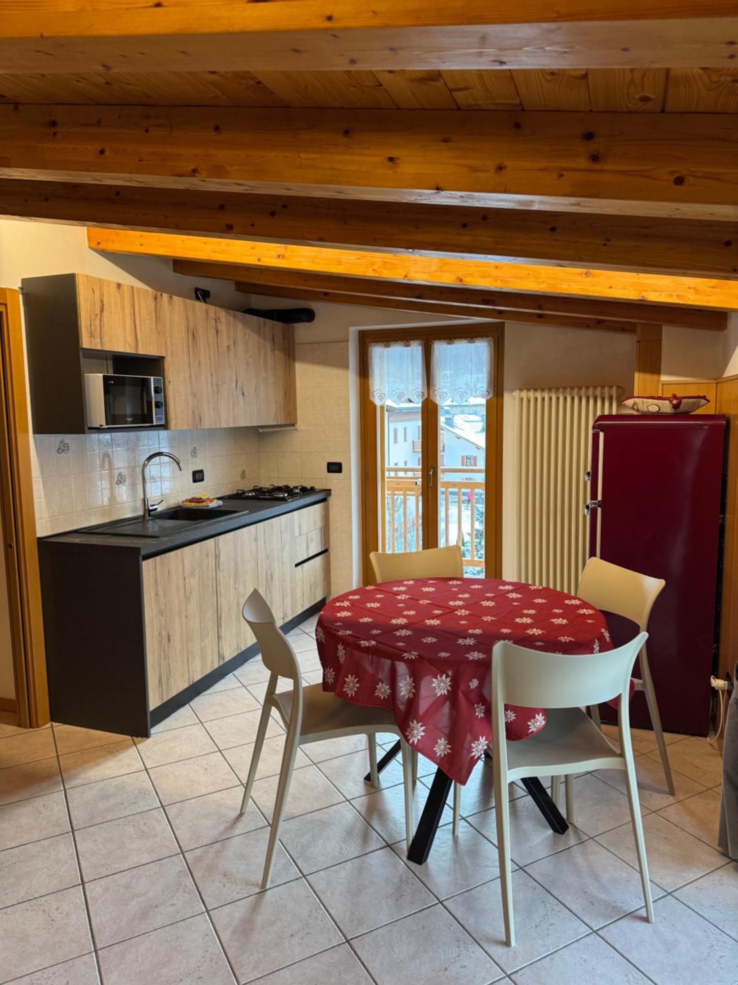 Bilocale Baciato Dal Sole Apartment อันดาโล ภายนอก รูปภาพ