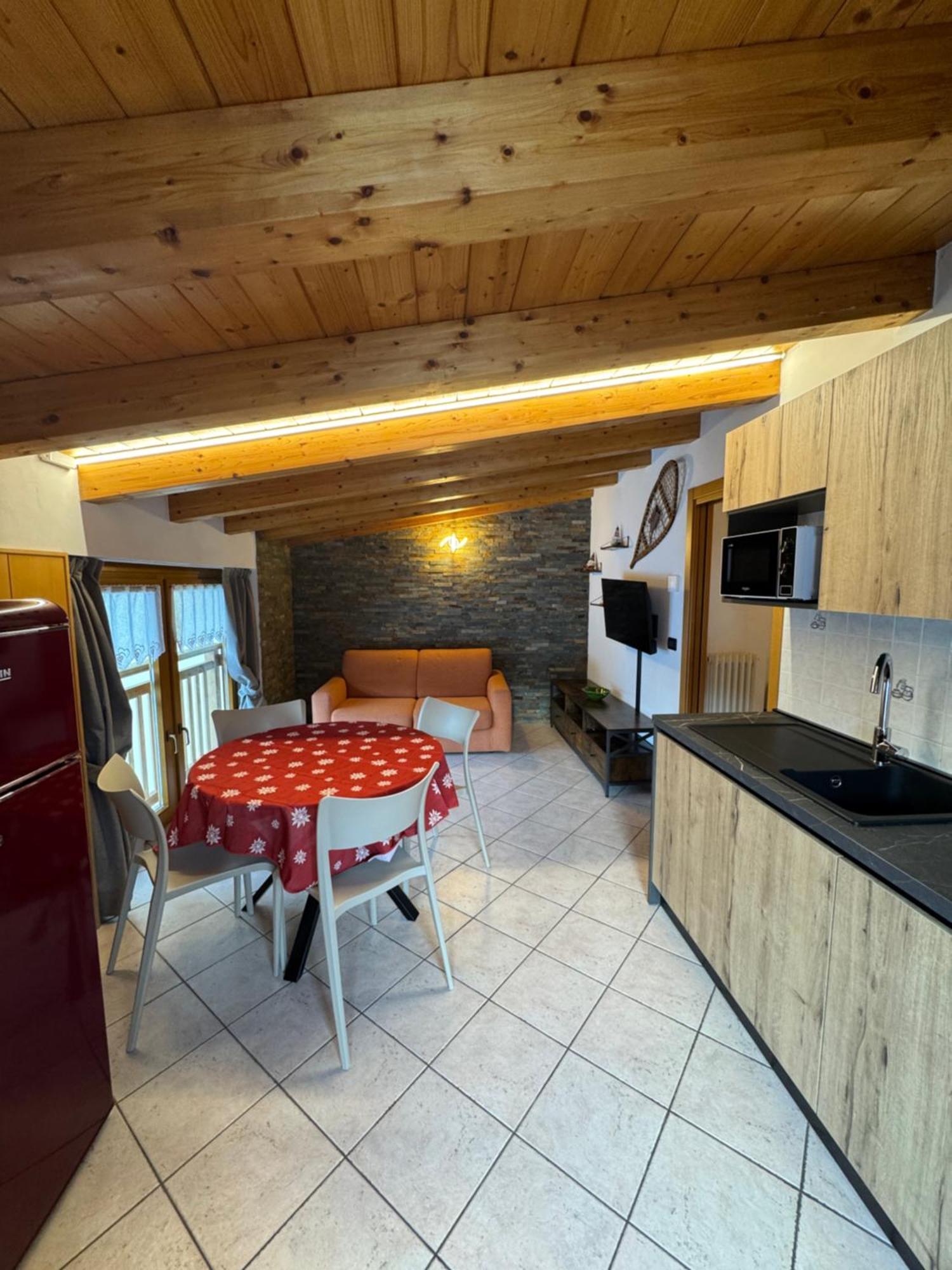 Bilocale Baciato Dal Sole Apartment อันดาโล ภายนอก รูปภาพ
